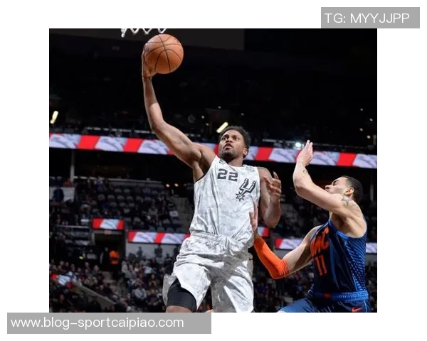 罗林斯表现稳定出场36分钟贡献16分4板8助2抢断球队略有回落